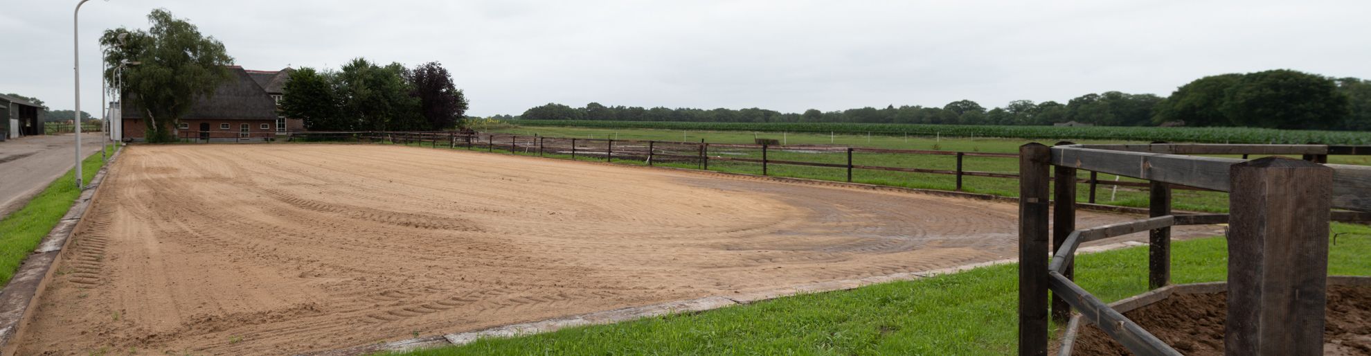 Buitenbak Stal de Borgelink